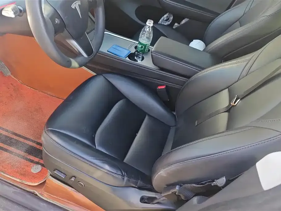 Tesla Model Y 2024 из CN, фото 4