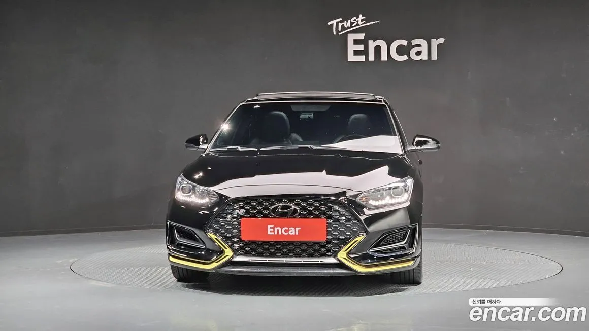 Hyundai Veloster — фото 2