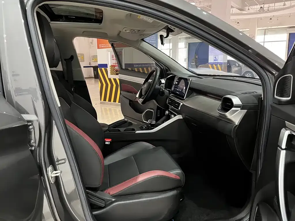 Geely Binyue 2021 из CN, фото 8
