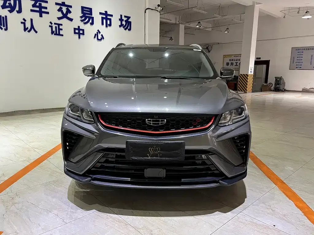 Geely Binyue 2021 из CN, фото 2