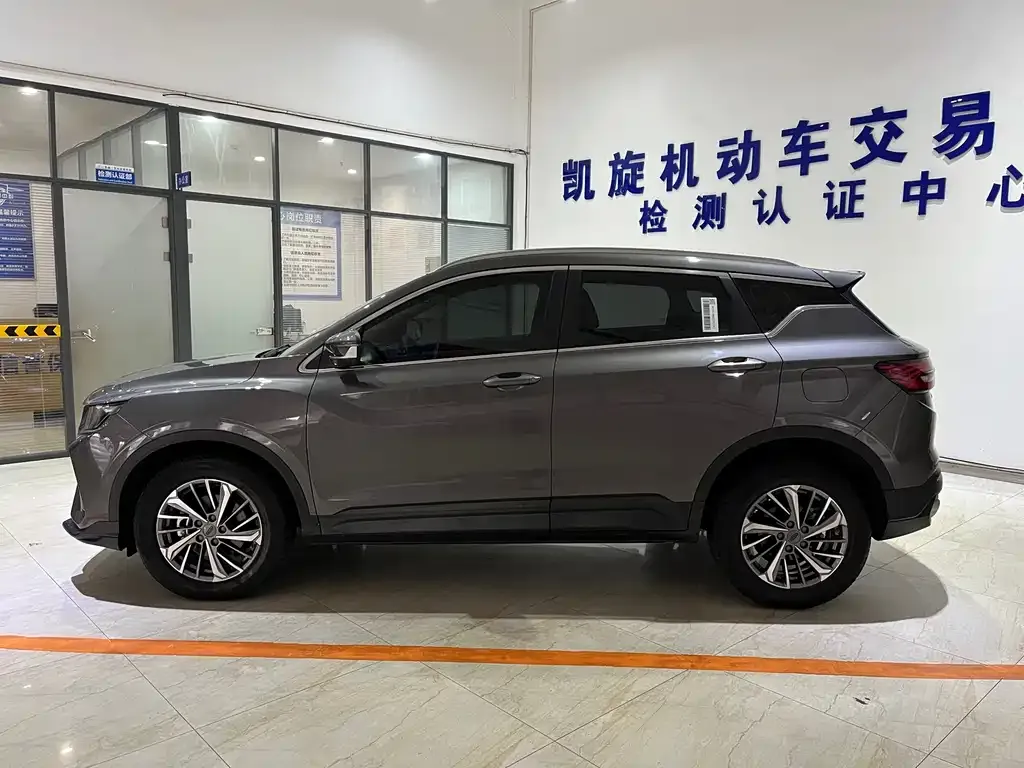 Geely Binyue 2021 из CN, фото 4