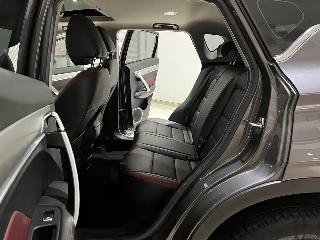 Geely Binyue 2021 из CN, фото 7