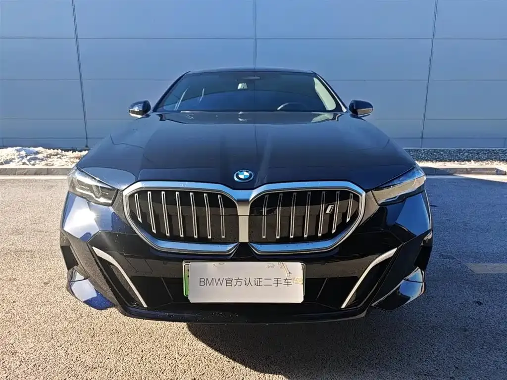 BMW i5 2025 из CN, фото 6