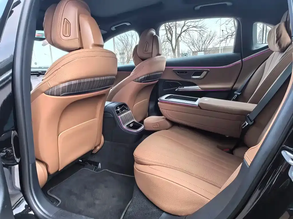 Mercedes-Benz E-Class New Energy — фото 3