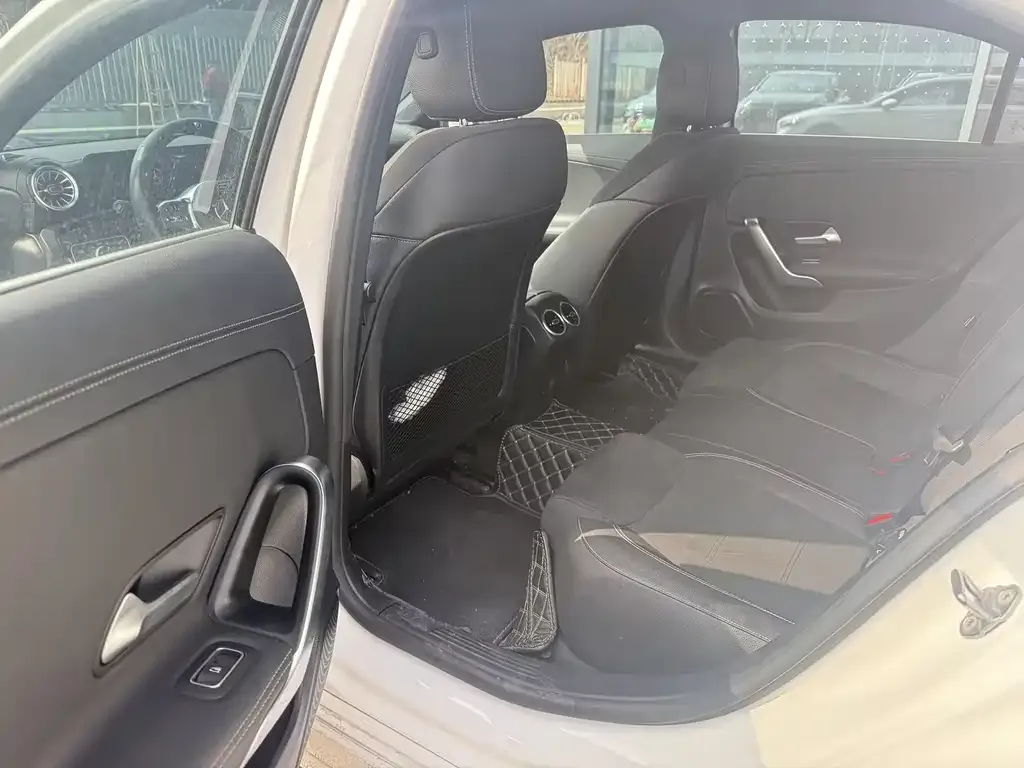 Mercedes-Benz A-Class 2022 из CN, фото 2