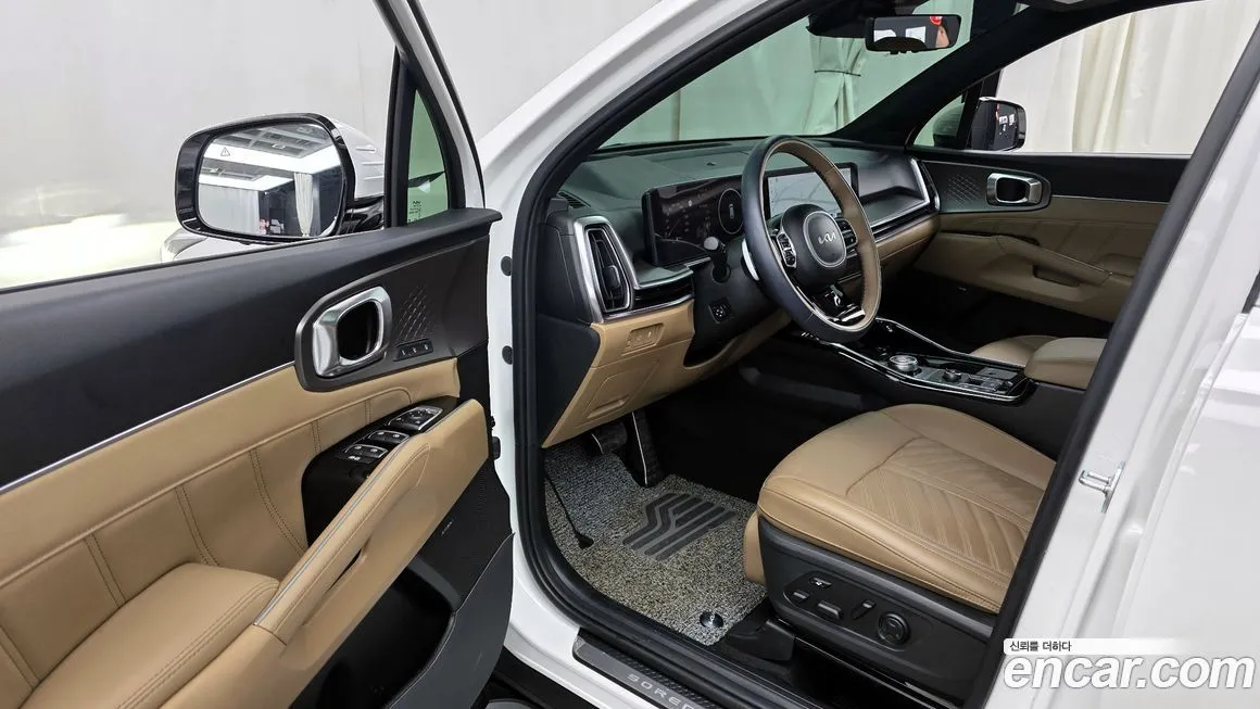 Kia Sorento — фото 8