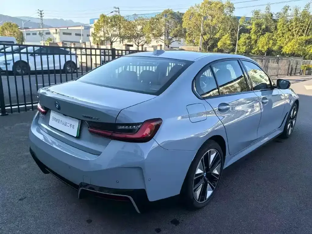 BMW i3 2024 из CN, фото 4