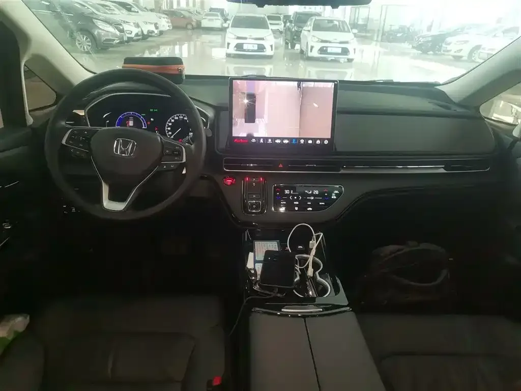 Honda Elysion 2024 из CN, фото 10