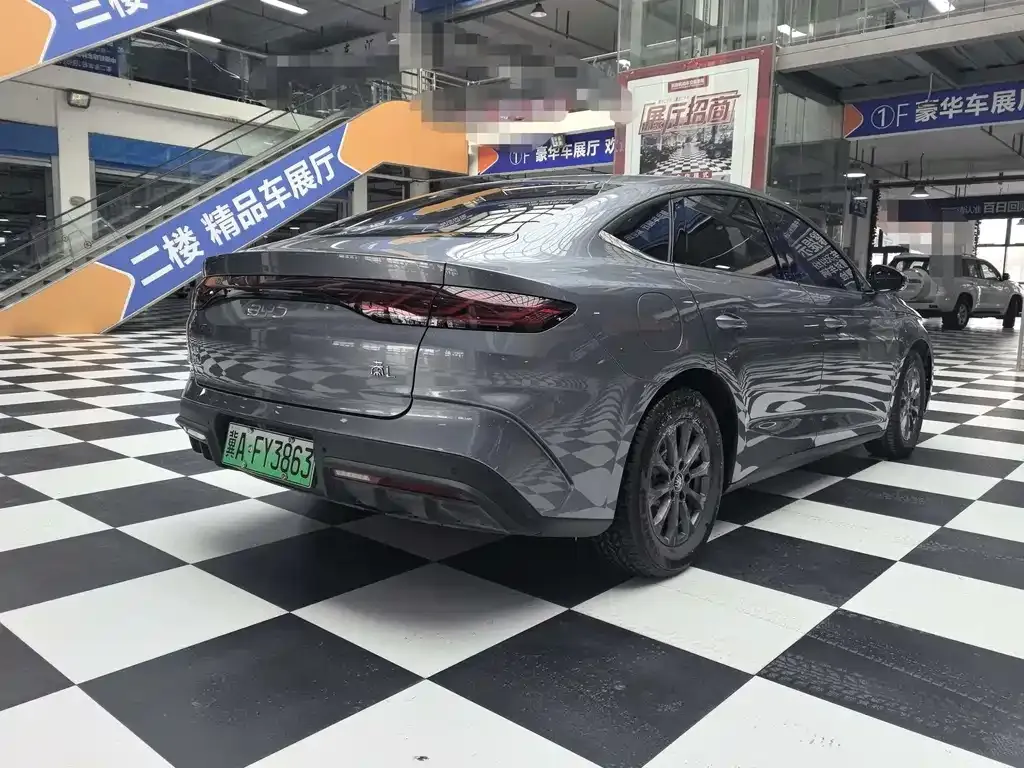 BYD Qin L — фото 5