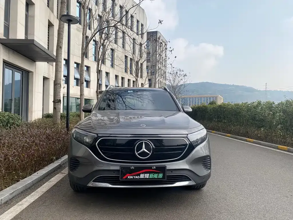 Mercedes-Benz EQB 2023 из CN, фото 1