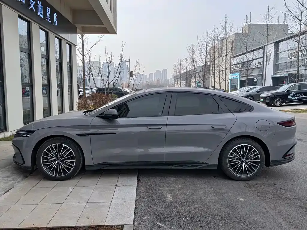 BYD Han 2025 из CN, фото 6