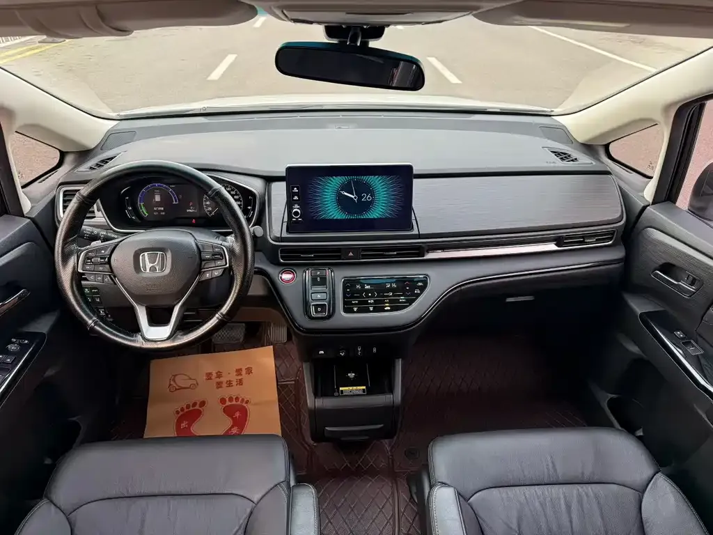 Honda Elysion 2023 из CN, фото 5