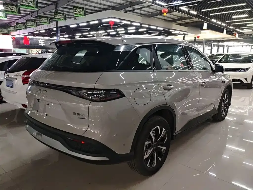 BYD Seal 05 DM-i 2025 из CN, фото 10
