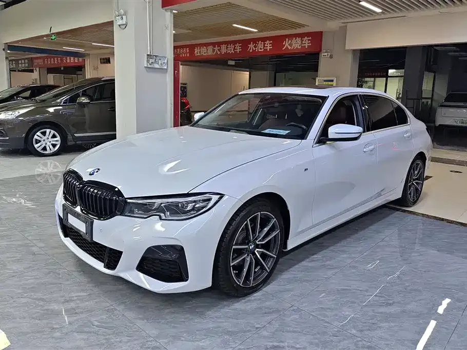 BMW 3 Series — фото 1