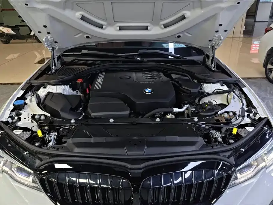 BMW 3 Series — фото 10