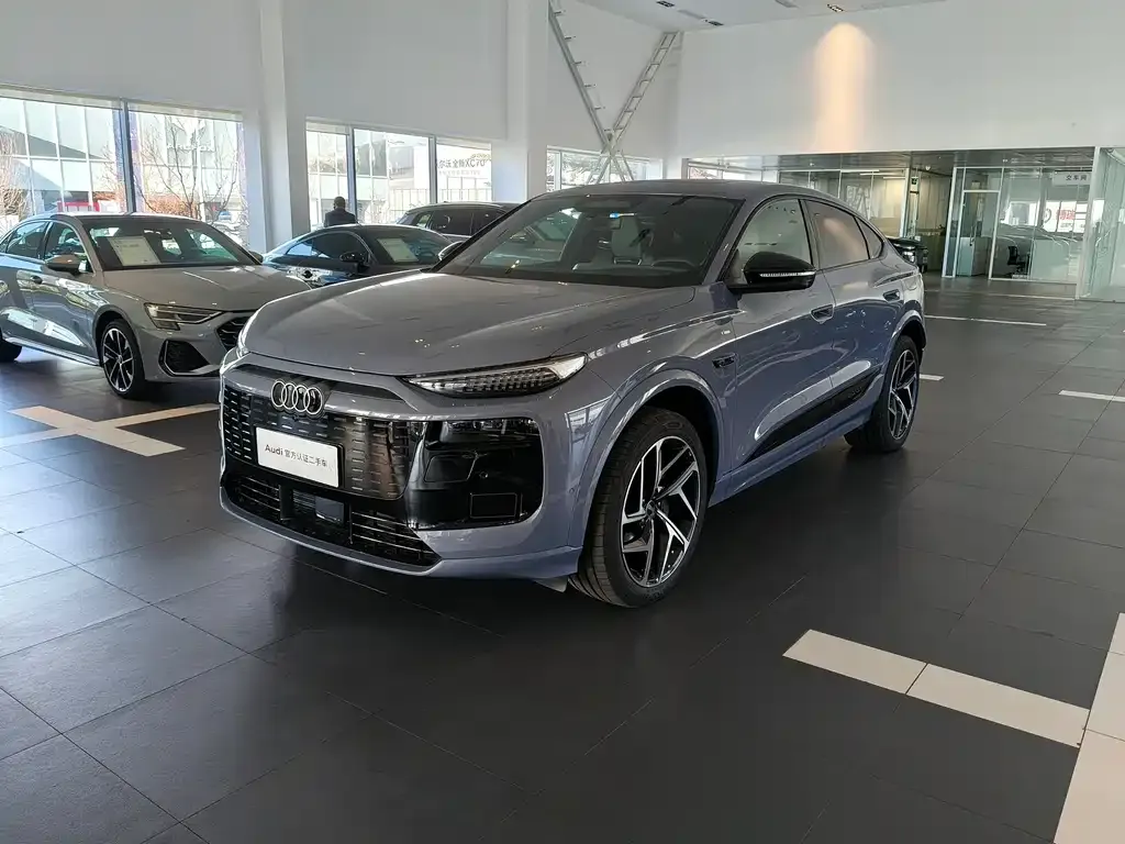 Audi Q6L Sportback e-tron 2026 из CN, фото 2