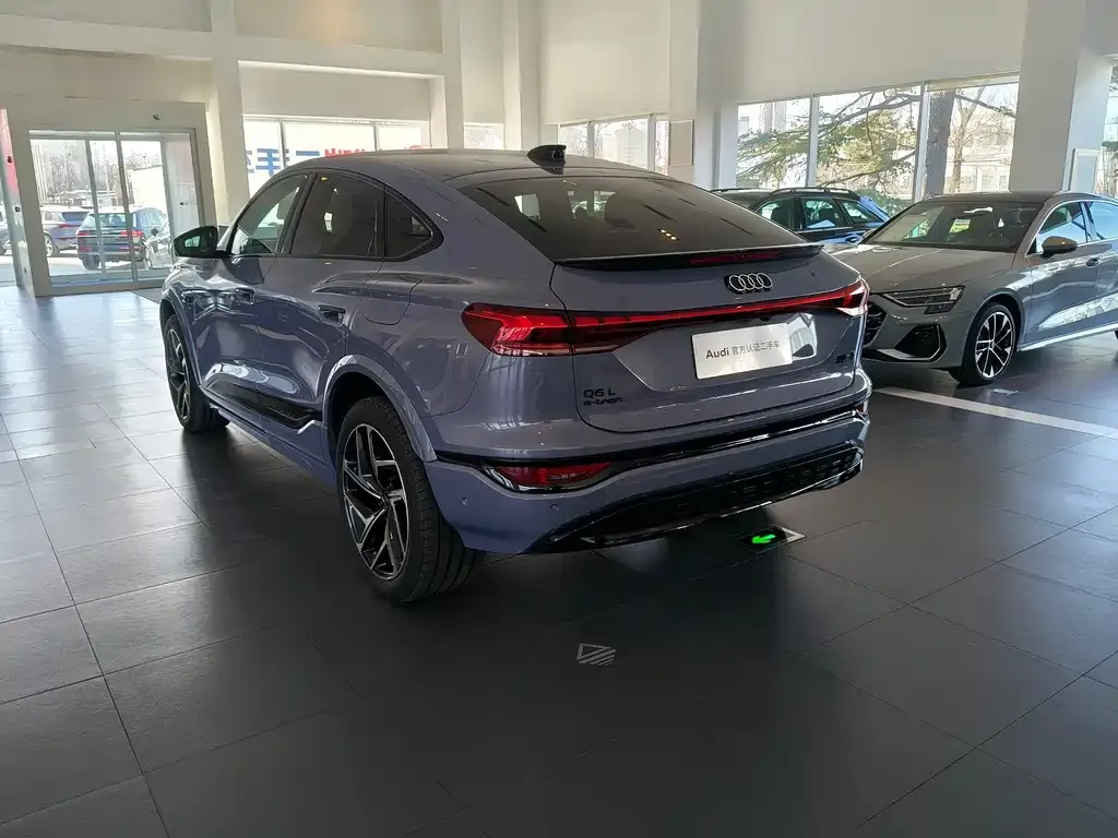 Audi Q6L Sportback e-tron 2026 из CN, фото 5