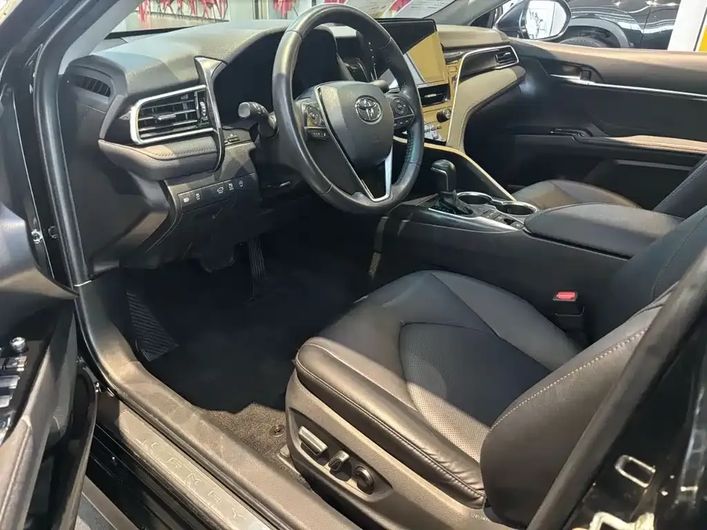 Toyota Camry 2022 из CN, фото 10