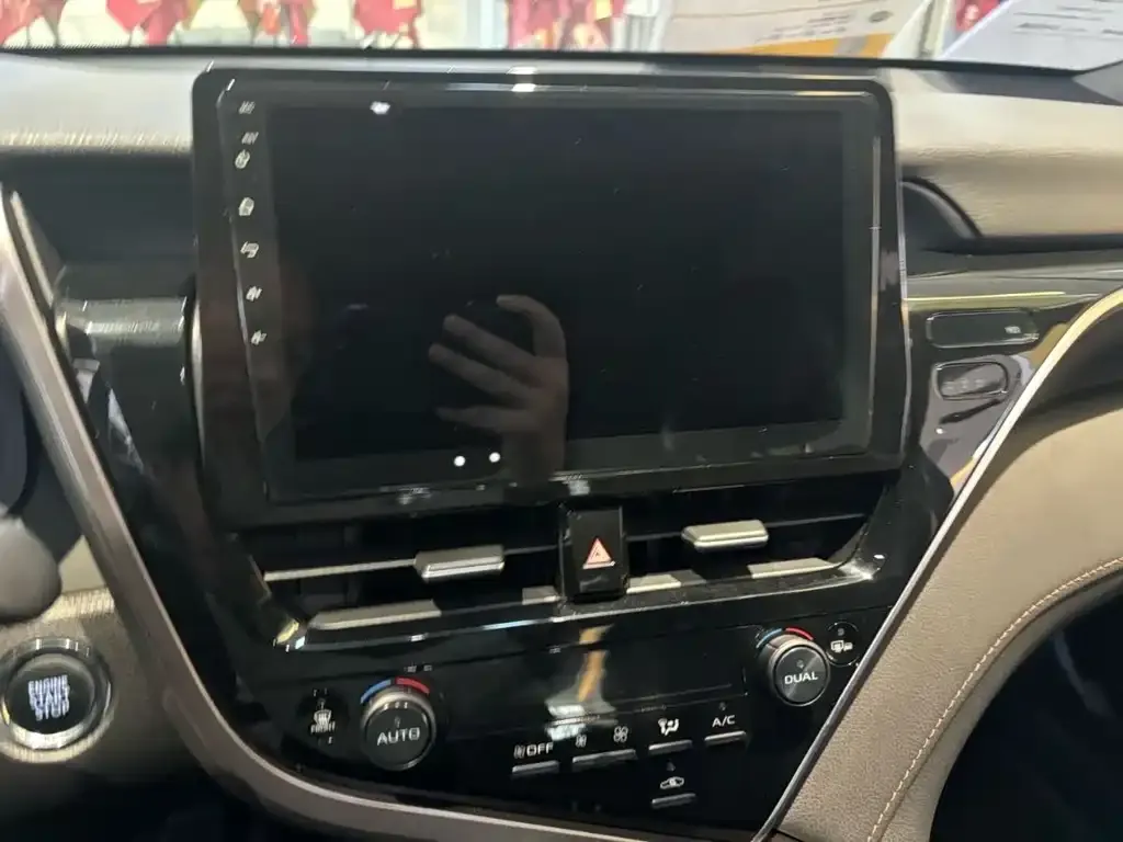 Toyota Camry 2022 из CN, фото 5