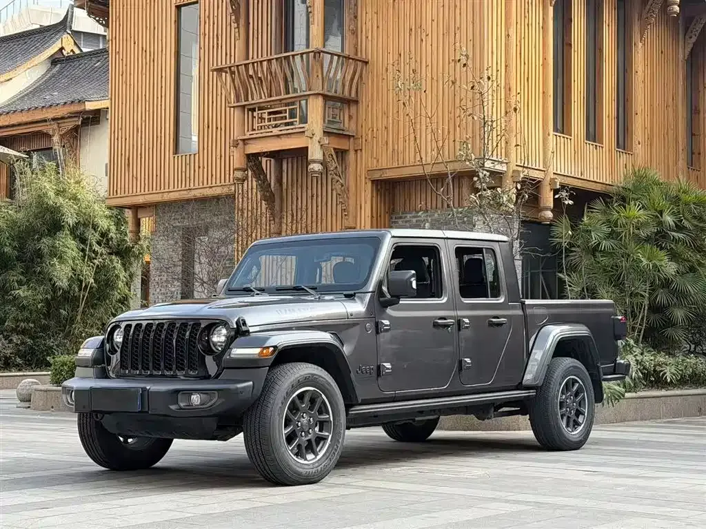 Jeep Gladiator — фото 7