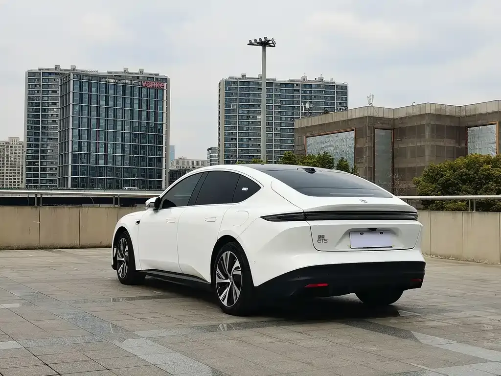 NIO ET5 — фото 4