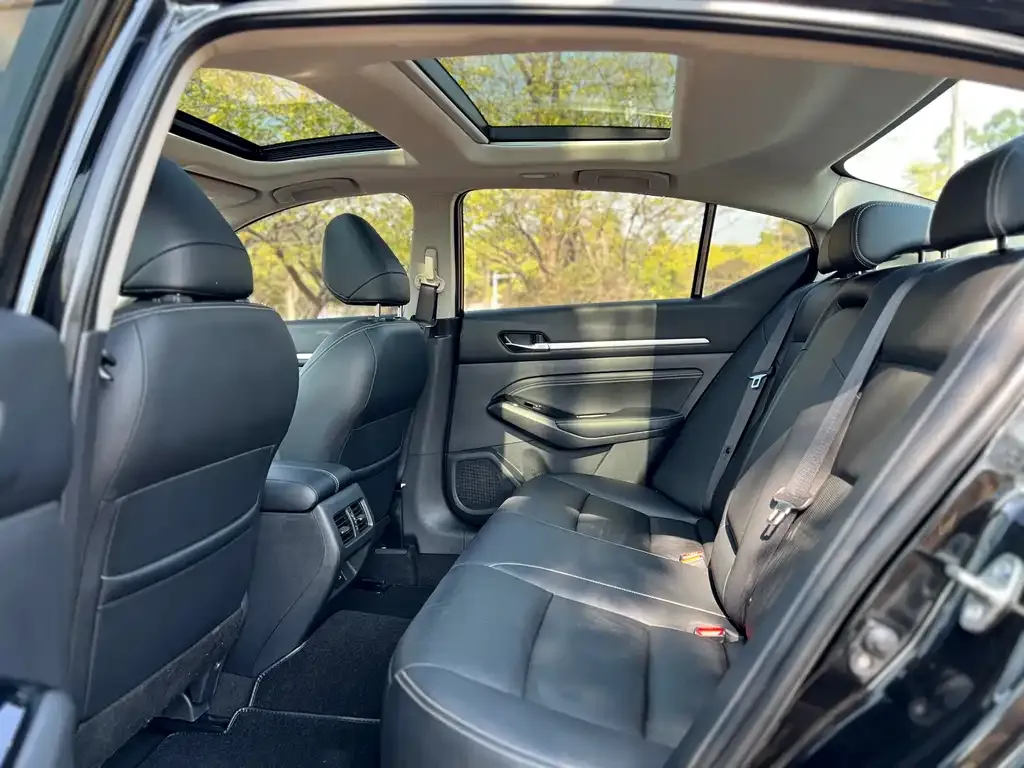 Nissan Teana 2023 из CN, фото 4