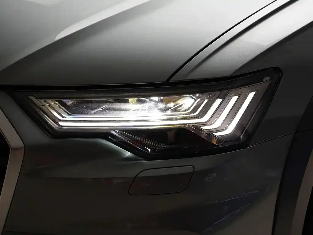Audi A6 (Import) 2021 из CN, фото 3
