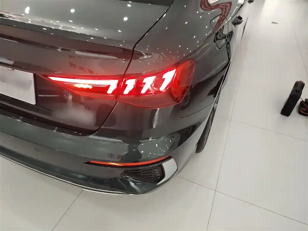 Audi A3 2024 из CN, фото 4