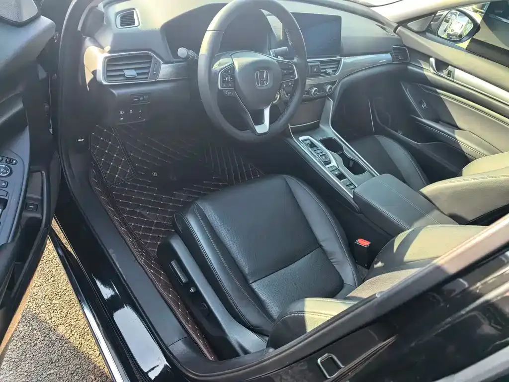 Honda Accord 2023 из CN, фото 7