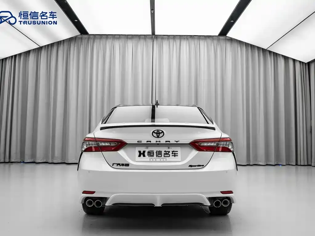 Toyota Camry 2023 из CN, фото 6