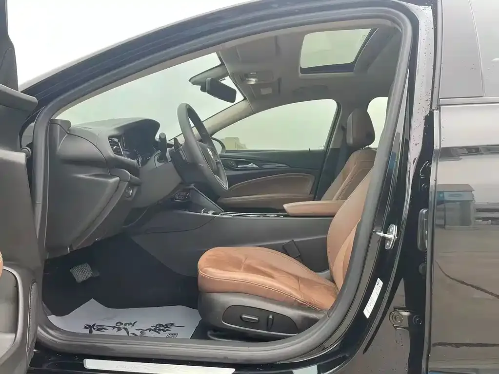 Buick Regal 2023 из CN, фото 8