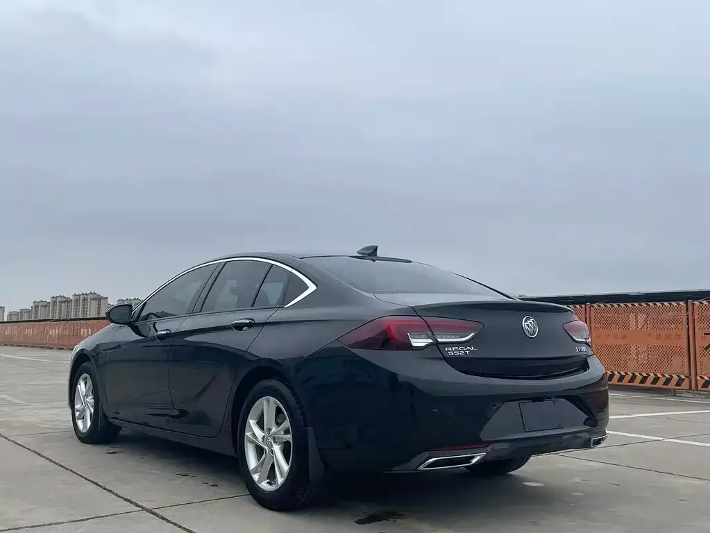 Buick Regal 2023 из CN, фото 3