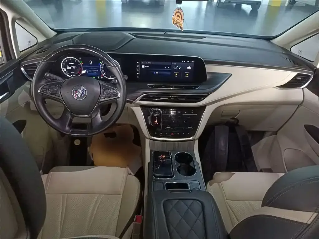Buick GL8 2022 из CN, фото 8
