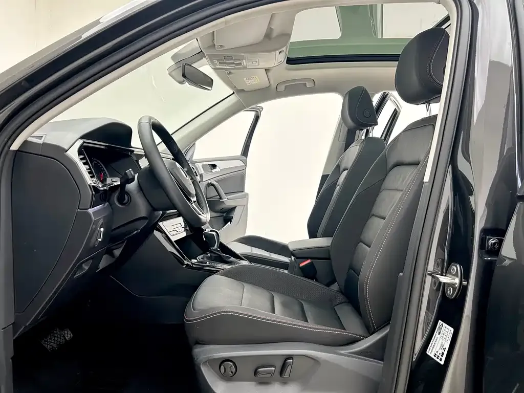Volkswagen Tayron 2022 из CN, фото 10
