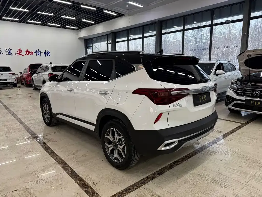 Kia KX3 — фото 9