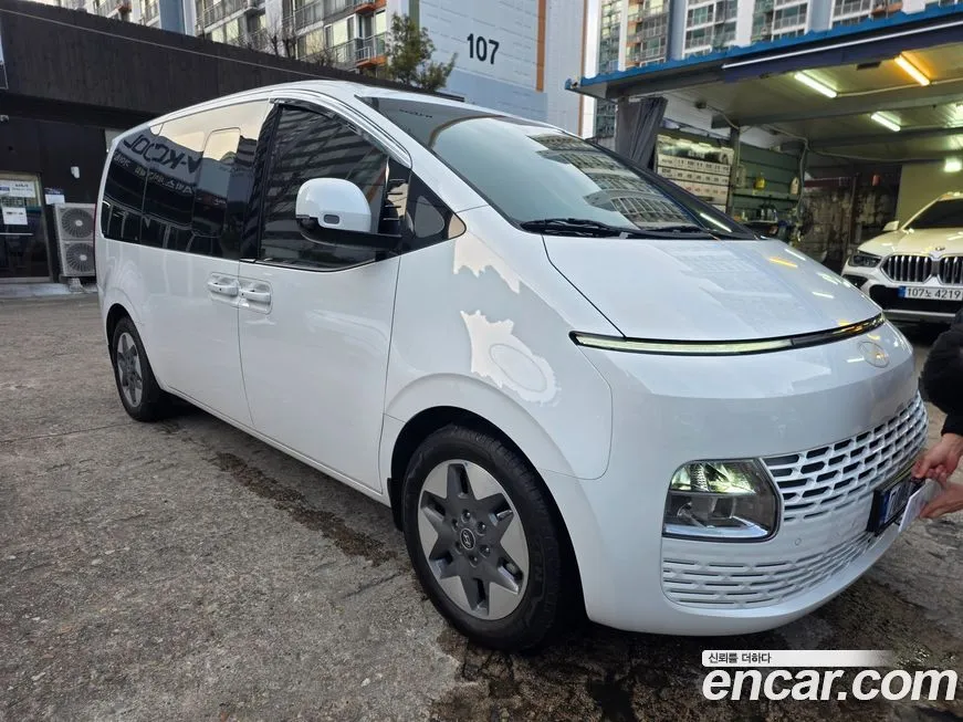 Hyundai Staria 2025 из KR, фото 9