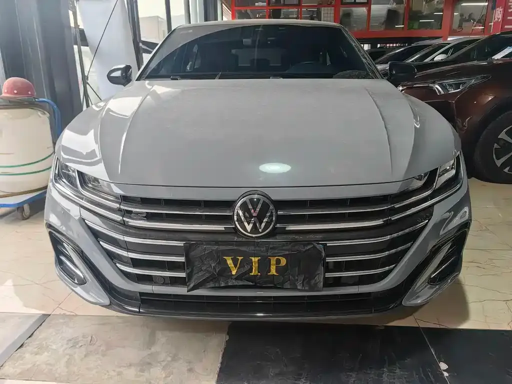 Volkswagen CC 2023 из CN, фото 3