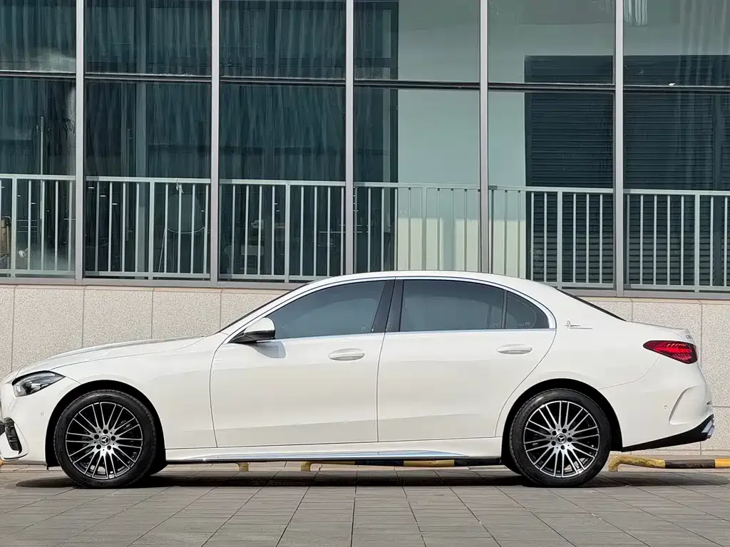 Mercedes-Benz C-Class 2023 из CN, фото 7