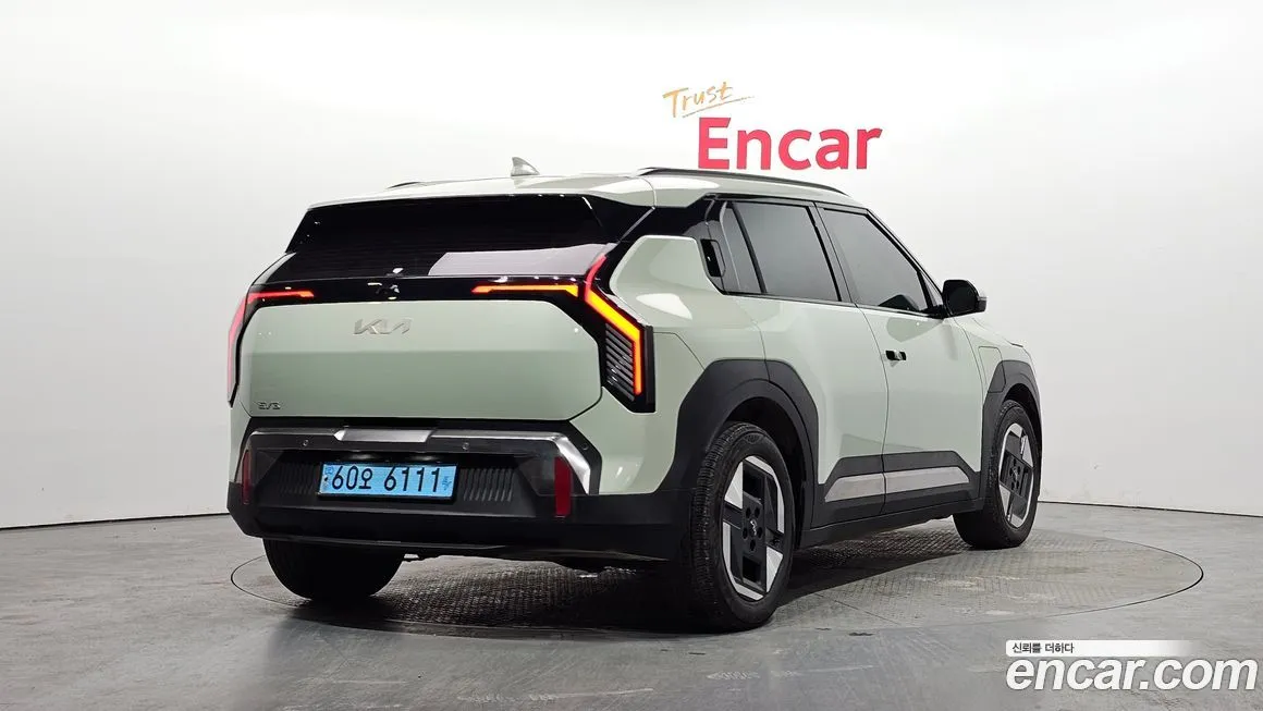 Kia EV3 — фото 5