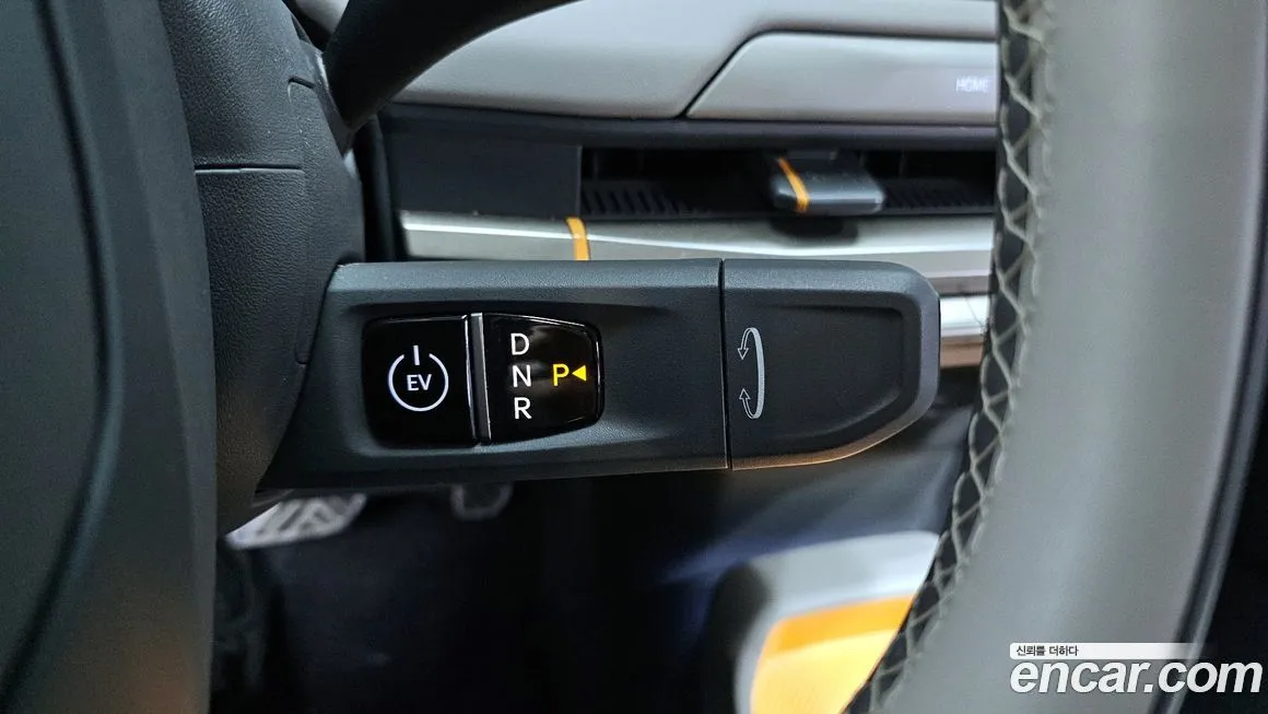 Kia EV3 — фото 8