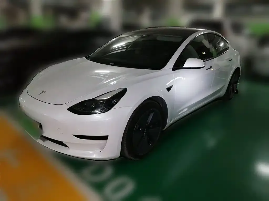 Tesla Model 3 — фото 4