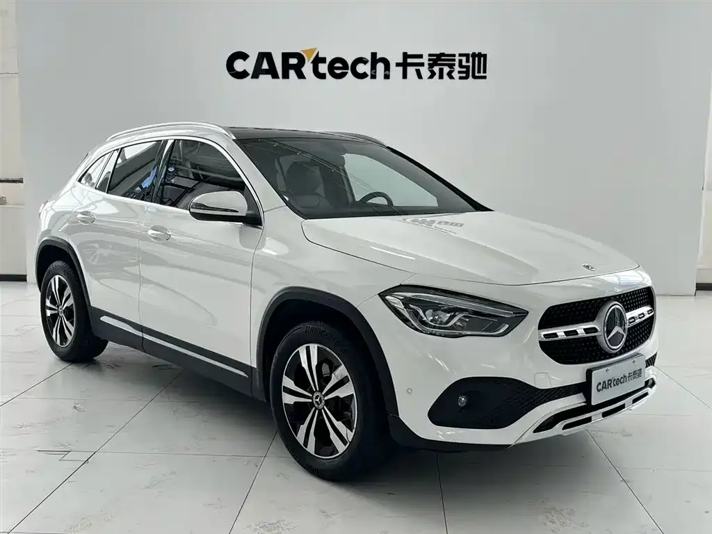 Mercedes-Benz GLA — фото 8