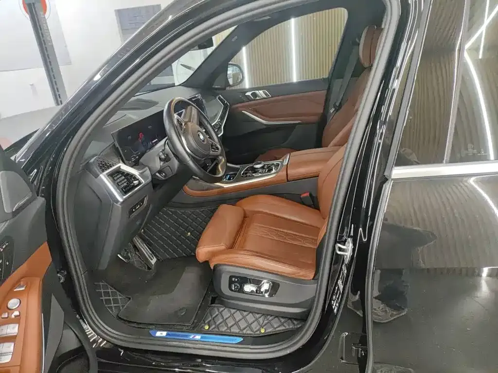 BMW X7 2023 из CN, фото 7