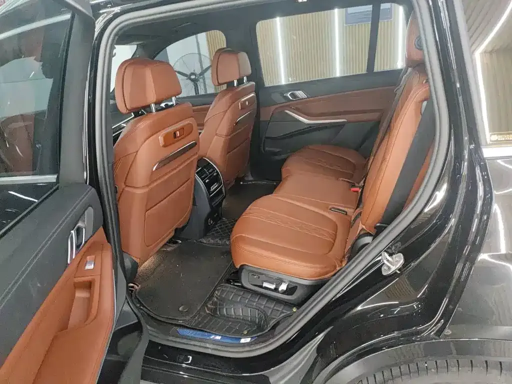 BMW X7 2023 из CN, фото 4