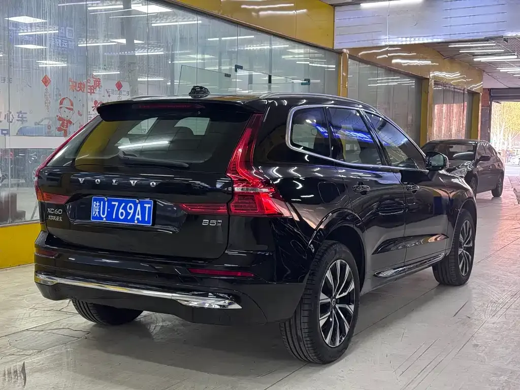 Volvo XC60 2025 из CN, фото 10