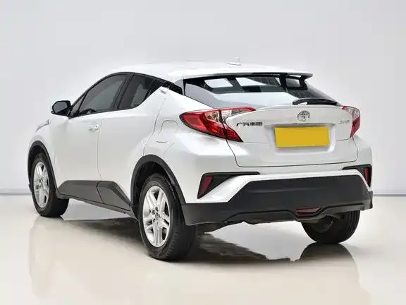 Toyota C-HR 2023 из CN, фото 6