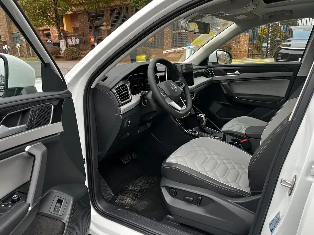 Volkswagen Tayron 2026 из CN, фото 8