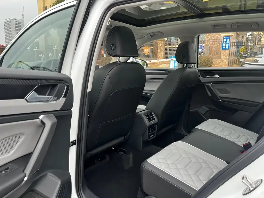 Volkswagen Tayron 2026 из CN, фото 3