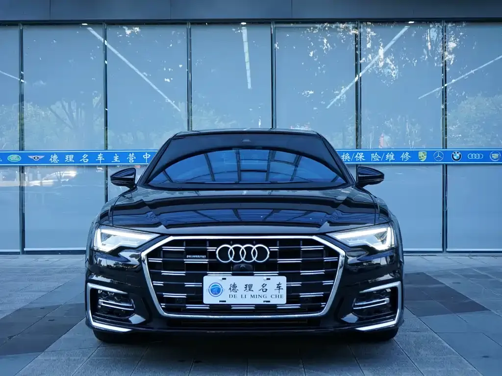 Audi A6L 2025 из CN, фото 2