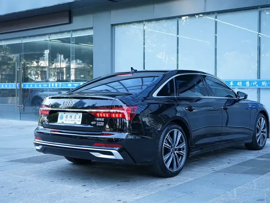 Audi A6L 2025 из CN, фото 6